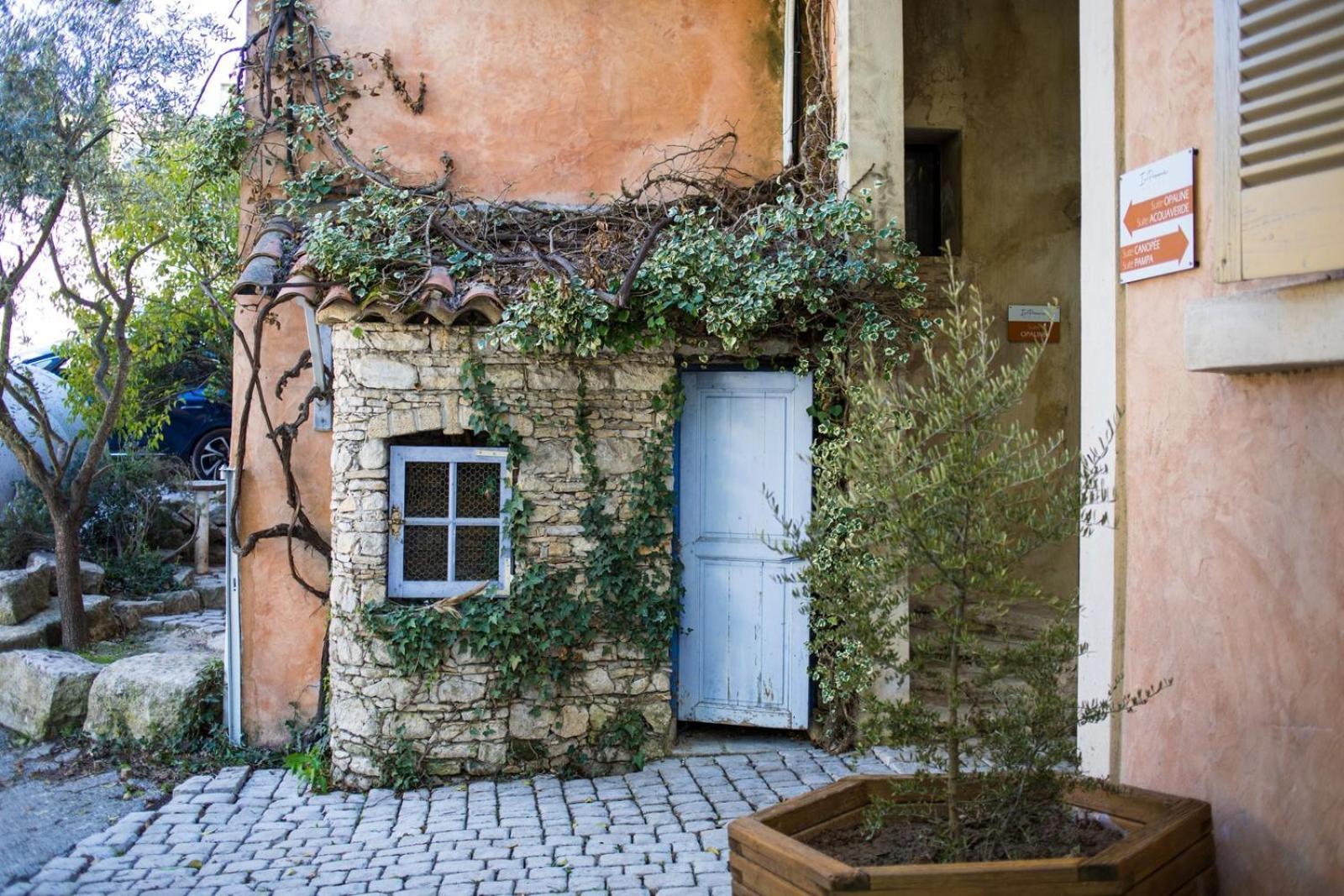 In Provence Hotel - Experience Atypique Venelles Kültér fotó