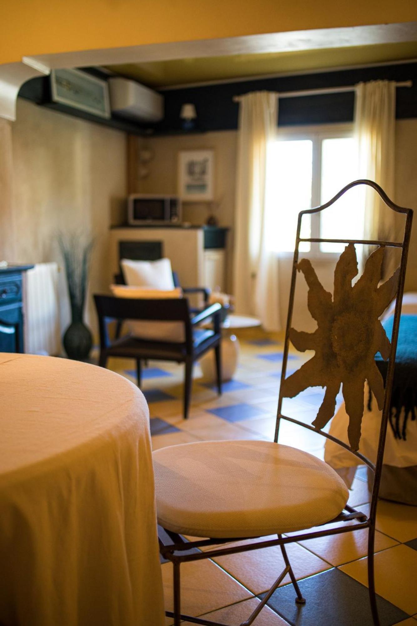 In Provence Hotel - Experience Atypique Venelles Kültér fotó